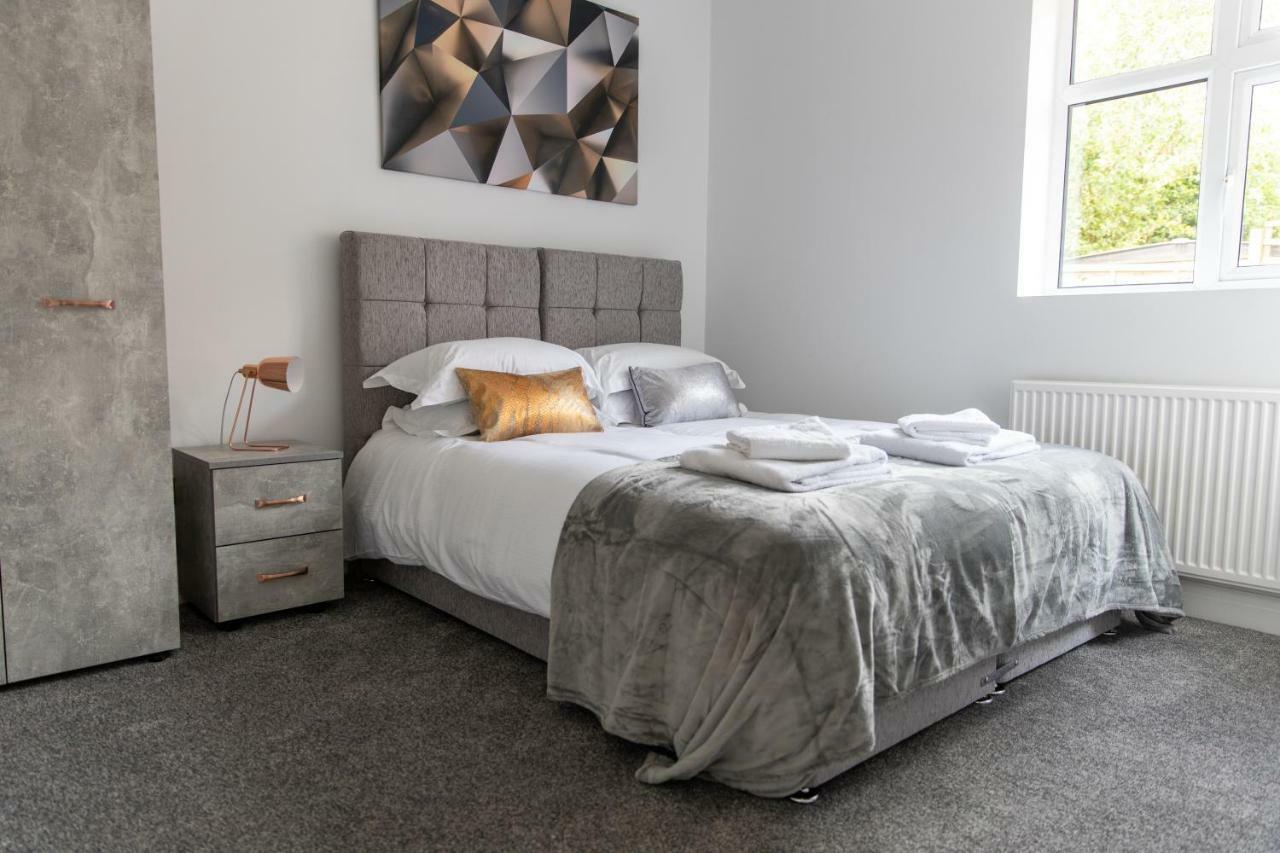 London Northwick Park Serviced Apartments By Riis Property Harrow Εξωτερικό φωτογραφία