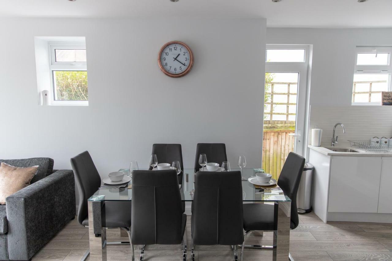 London Northwick Park Serviced Apartments By Riis Property Harrow Εξωτερικό φωτογραφία