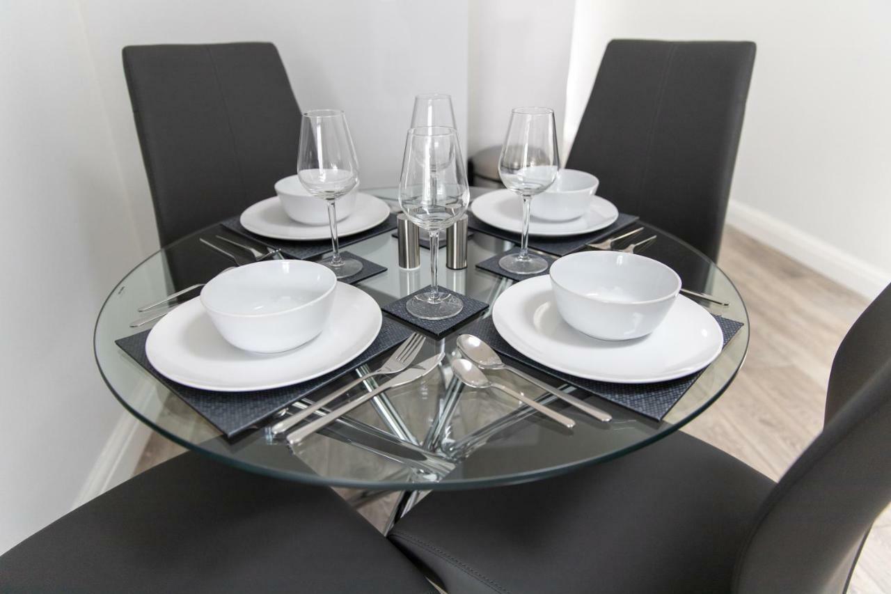 London Northwick Park Serviced Apartments By Riis Property Harrow Εξωτερικό φωτογραφία